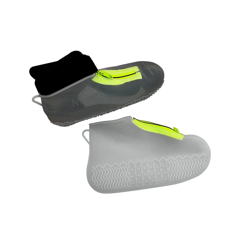 CLEAR RAIN SHOES IN SILICONE