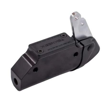 MASTER CYLINDER